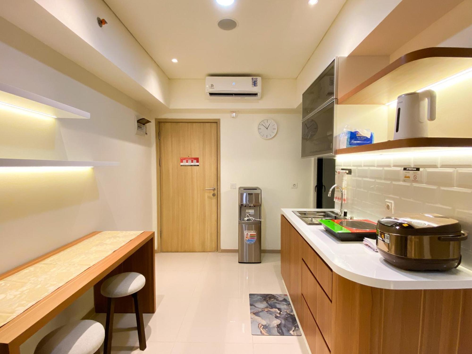 Comfortable Design 2Br With Working Space Apartment At Meikarta By Travelio Cikarang Dış mekan fotoğraf